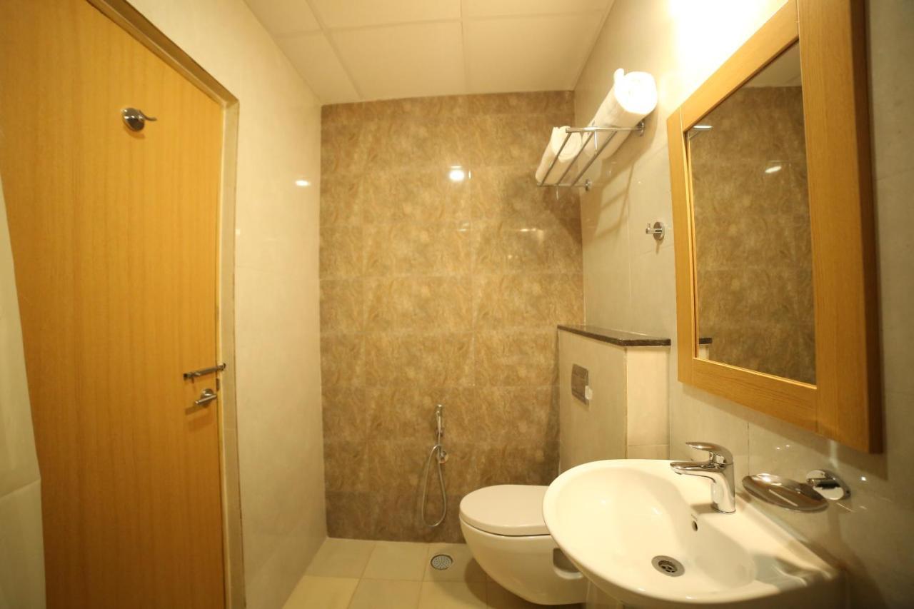 Mg Iris Hotel טירופאטי מראה חיצוני תמונה