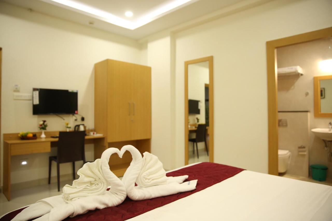 Mg Iris Hotel טירופאטי מראה חיצוני תמונה
